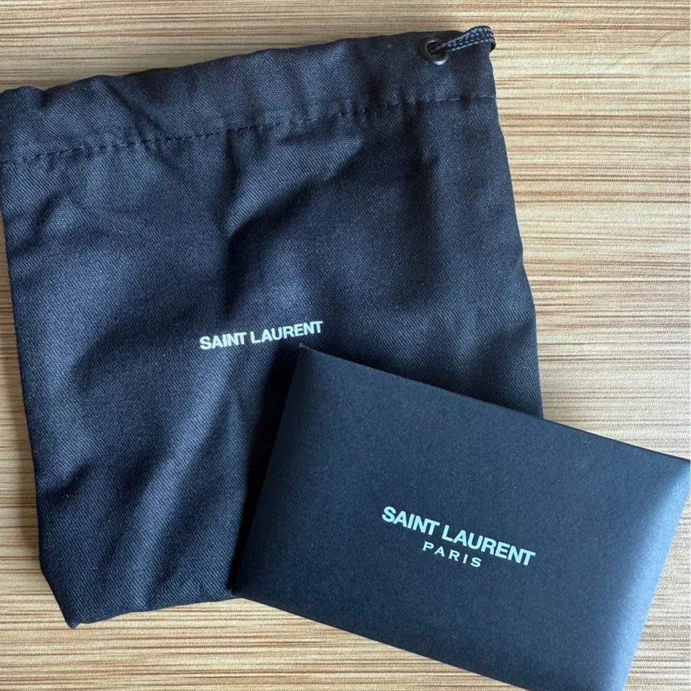 YSL Cassandre Matelasse Card Case in Grain De Poudre Embossed Leather - Picture 9 of 14